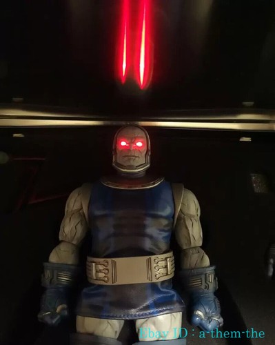 MEZCO TOYS DC Comics Villain Darkseid 1/12th 6″ Figure Limited New IN Stock Toys - Picture 10 of 10