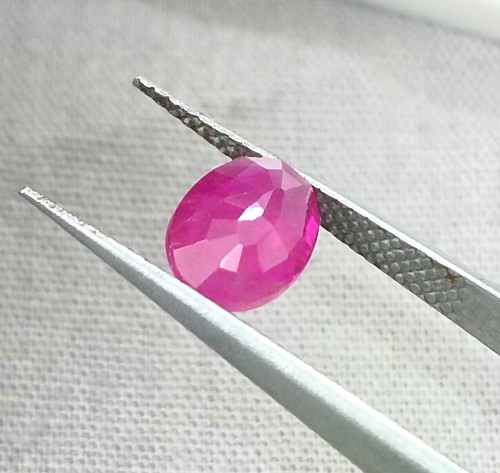 GSI Certified 1.54ct Natural Unheated Mozambique Red Ruby Gemstone - Picture 2 of 8