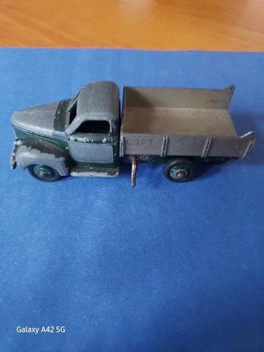 Dinky Toys Vintage Dump Truck Made In France  Rare!