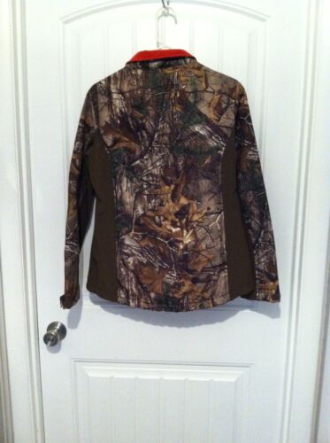 Women Realtree Xtra Camo & Red Soft Shell Full Zip Hunting Jacket Medium (38-40) - Picture 5 of 6