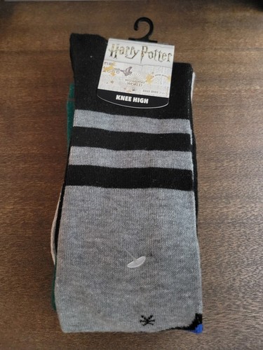 Harry Potter Knee High SOCKS, 2 Pair Gender Neutral SIZE 9-11 - NEW - Picture 3 of 3
