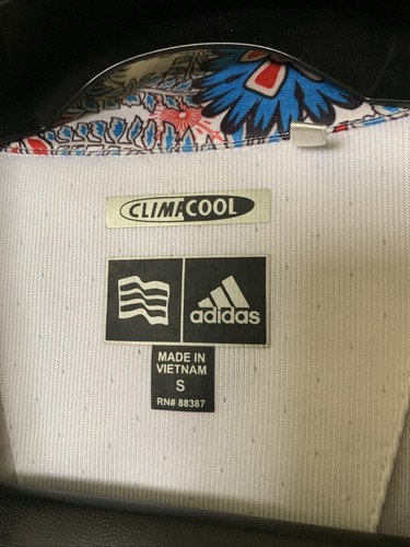 ADIDAS Size S Clima Cool Women’ s NWOT Top Floral Blouse Short Sleeve - Picture 2 of 7