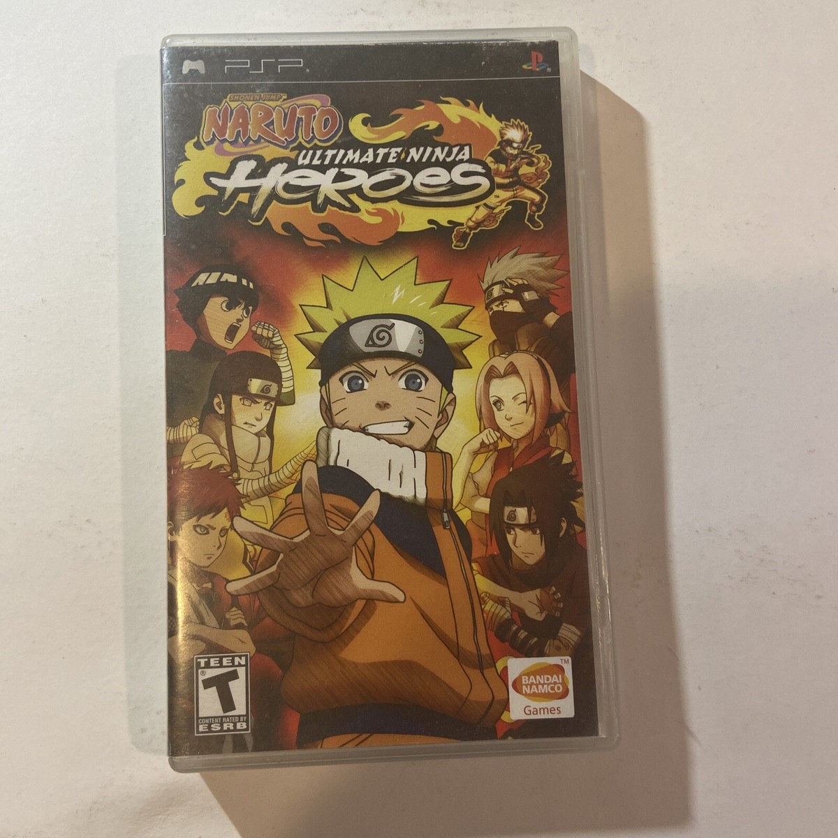 Naruto Ultimate Ninja Heroes PSP Complete Sony Bandai Namco CIB