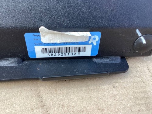 2018-2024 Jeep Wrangler RH Rock Rail Rocker Step Sill Panel OEM 68292910AE - Picture 8 of 8