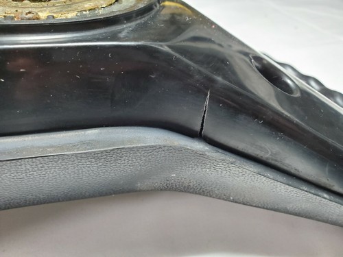 1980 - 1983 Honda Civic S 2 Spoke Factory Steering Wheel (OEM) Hatch - Picture 8 of 12