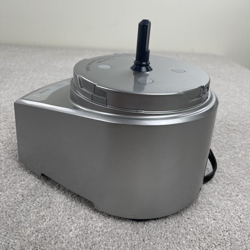Cuisinart Tritatutto FP-12DCN Base Motore 12 Tazze Ricambio *VIDEO* - Foto 4 di 13