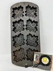 NOS VTG NEW Lodge 8MLP2 Cast Iron Maple Leaf Pan Corn Bread Muffin Gem Cookie