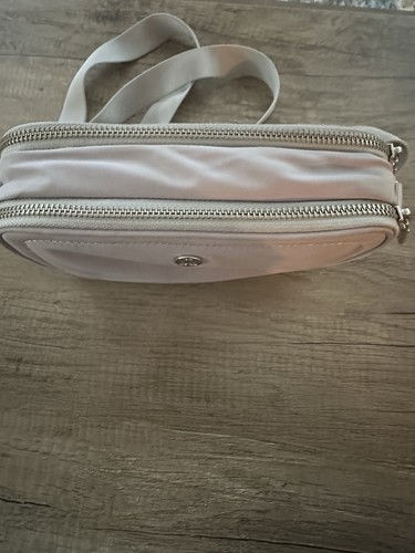 Lululemon Crossbody Bag - Picture 2 of 4
