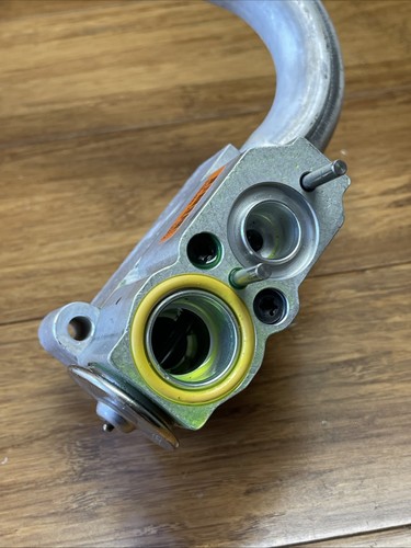 2019-2025 Volvo S60 AC air REFRIGERANT Line Hose EXPanSION Valve 10k Miles OEM - Picture 10 of 18