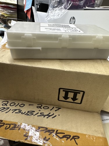 Mitsubishi 8637A712 Engine Control Module 2010-2017  Pajero-Dakar 4x4 NOS - Picture 6 of 10