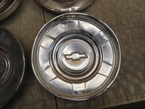 (4) VTG 1973-86 CHEVY 3/4 1 TON TRUCK 12 DOG DISH POVERTY HUBCAP  SS BOWTIE C20 - Picture 9 of 24