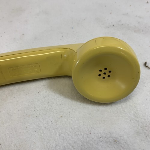 Vintage 1970s Western Electric Bell System yellow rotary dial 500 desk telephone - Picture 11 of 14