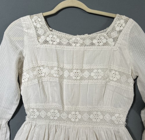 Vintage White Dress Crocheted Detailing Square Neckline 3/4 Sleeves Stanton Jr - Picture 3 of 24