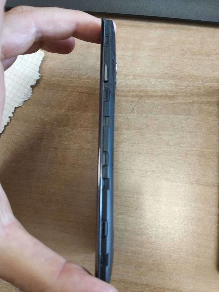 HUAWEI G700 Smartphone Android DUAL SIM Per Ricambi - Immagine 3 di 4