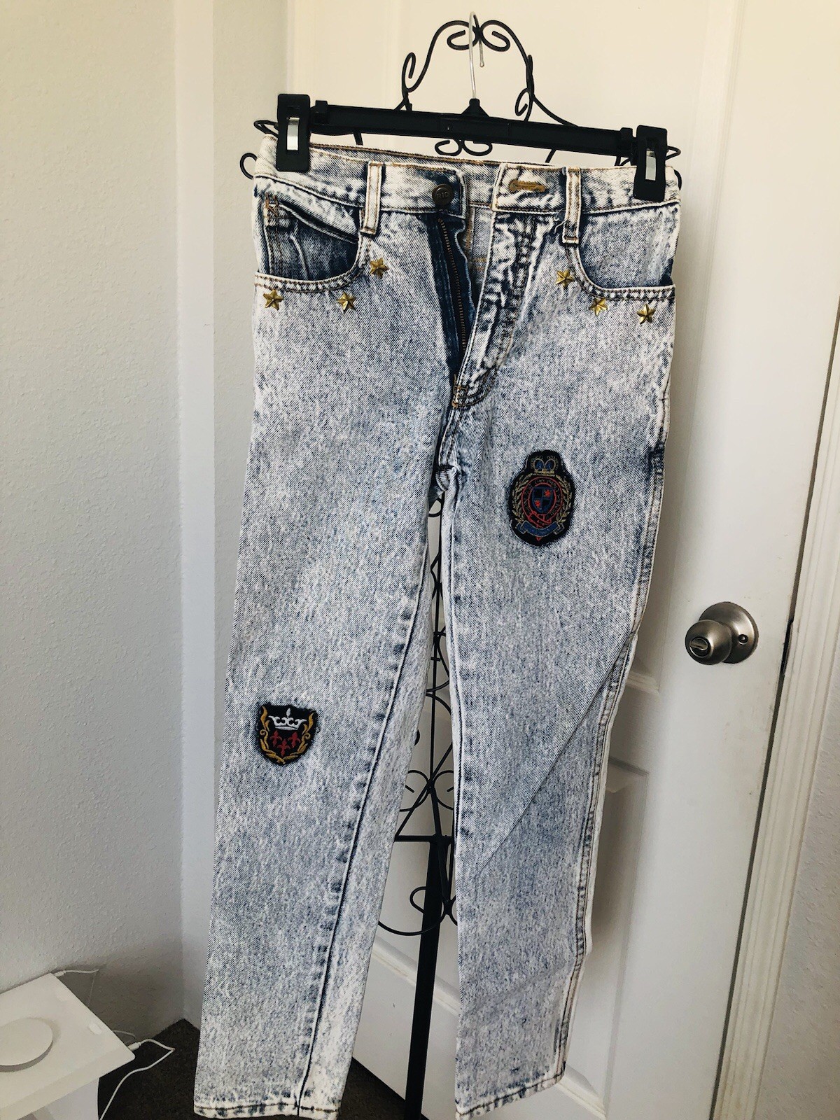 Picture 1 of 17