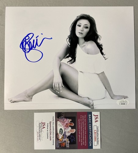 SCHAUSPIELERIN - LEAH REMINI AUTOGRAMM 8x10 HOT SEXY PORTRAIT FOTO - JSA CB31084