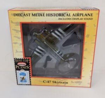 Model Power 5558 1:100 Douglas C-47 Skytrain The Argonia USAF 94 Sqn. W/Stand - Picture 1 of 1