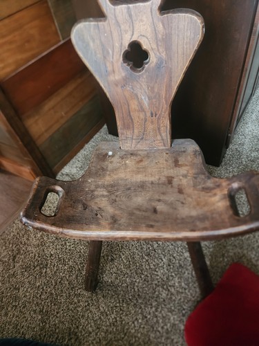 Primitive Wooden 4 Legged Birthing Spinning Chair Milking Chair - Picture 3 of 6