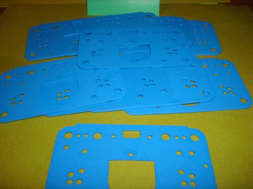 10 PACK BLUE NON STICK GASKETS 3 CIRCUIT 4500 HOLLEY CARBURETOR DOMINATOR - Picture 3 of 3