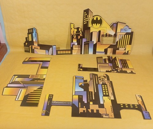 BATMAN POLISTIL -non completa- Pista Game joker gothic city marvel film comics - Picture 10 of 18