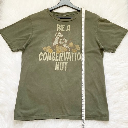 Disney Parks Shirt Chip and Dale Be A Conservation Nut Green Wilderness Medium - Imagen 4 de 9
