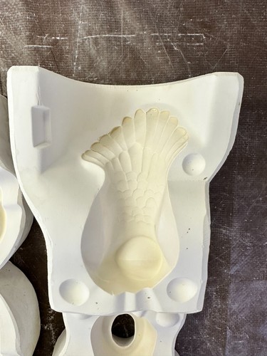 VINTAGE BELL CERAMIC MOLD #2085 A & B DOVE - Picture 7 of 15