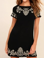 NWT Lulus Embroidered Tale to Tell Shift Dress Black M Lined Short Lightweight
