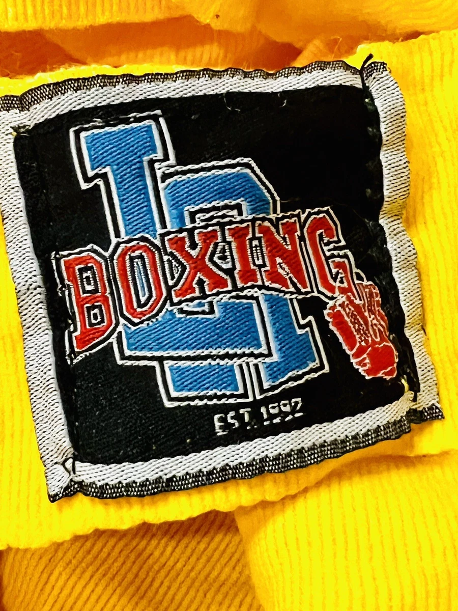 Nike hand wraps hot sale