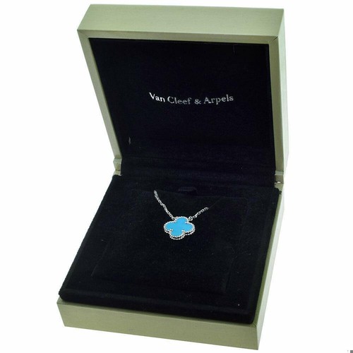 Van Cleef & Arpels Turquoise Vintage Alhambra Single Motif Pendant Necklace - Bild 4 von 4