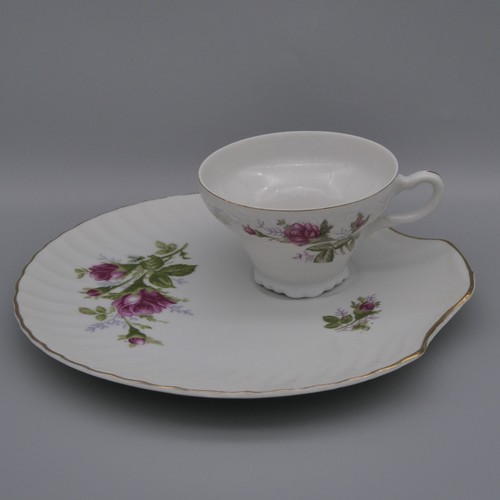 Vintage Rose Footed Teacup Snack Plate Lunch Set Bone China Shell-Shaped Japan - Picture 1 of 15