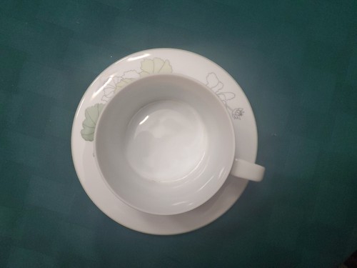 Taza de té y platillo de geranio geranio Block Spal Mary Lou Goertzen Portugal - Imagen 2 de 7