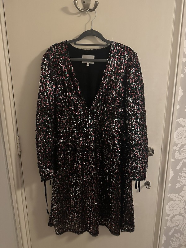 Antik Batik Sequin Party Dress UK 14 Antik Batik Sequin Party Dress UK 14