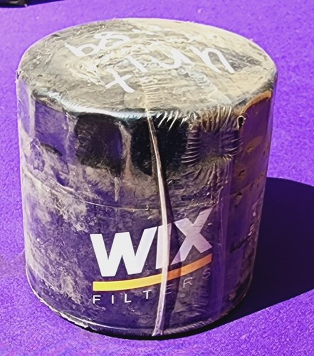 WIX51372 - Wix 51372 Oil Filter - New Old Stock - Picture 5 of 5