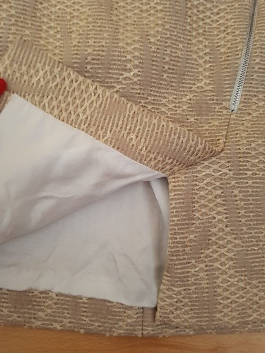 Gorgeous Karen Millen Skirt, size UK10 - VGC - Picture 4 of 7