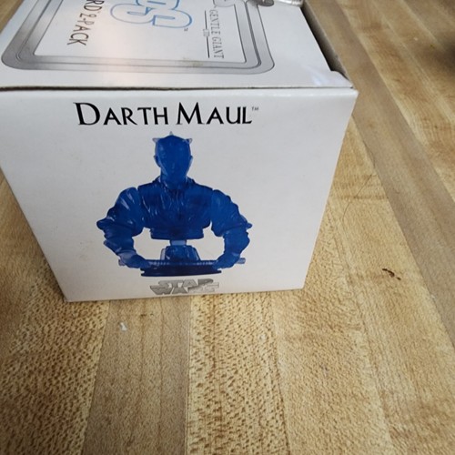 Star Wars Bust-Ups HOLOGRAPHIC SITH LORD 2 PACK - Darth Vader & Darth Maul 2004 - Picture 4 of 6