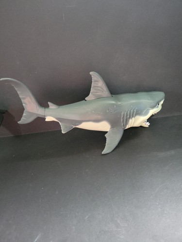 Lot Of 3 Toys R Us Chap Mei Whale 11" & White Sharks Figures 8" & 11” Mouth Bite - Picture 5 of 7