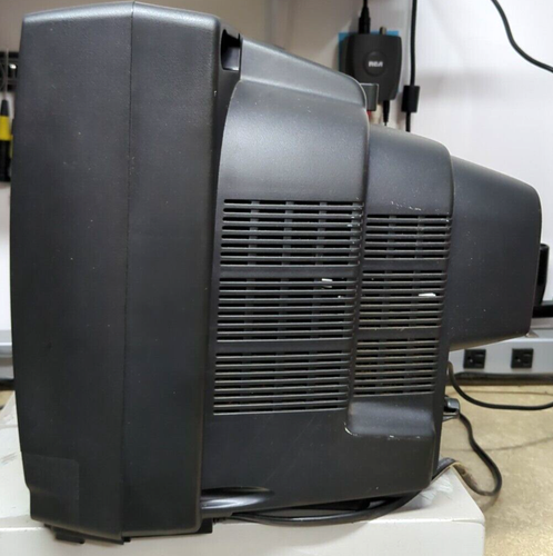 Vintage LXI Sears 13" Color TV Model NO. 934.43019990 Retro Gaming - Picture 3 of 4
