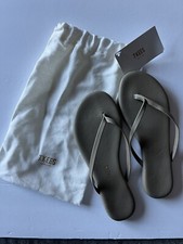 Tkees Solids Sage / Sauge Vegan Leather Thong Flip Flow Sandals