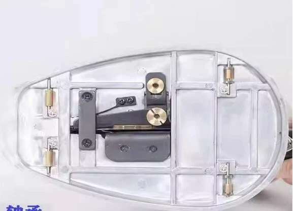 100Handy circular knife cloth cutting machine with a cutting land of 1to 3.5cm - Image 3 of 4