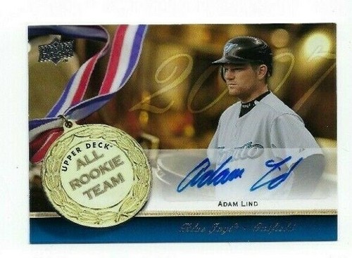 Tarjeta autógrafa del equipo ADAM LIND 2008 UD ALL ROOKIE ART-AL CUBIERTA SUPERIOR AUTOMÁTICA - Imagen 1 de 2