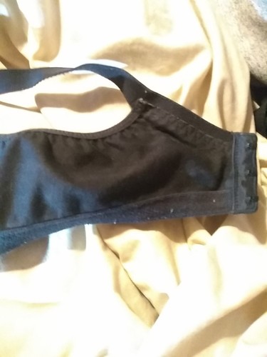 Reggiseno 40B nero Marks and Spencer. Senza imbottitura senza fili vestibilità comoda di supporto. - Foto 11 di 11