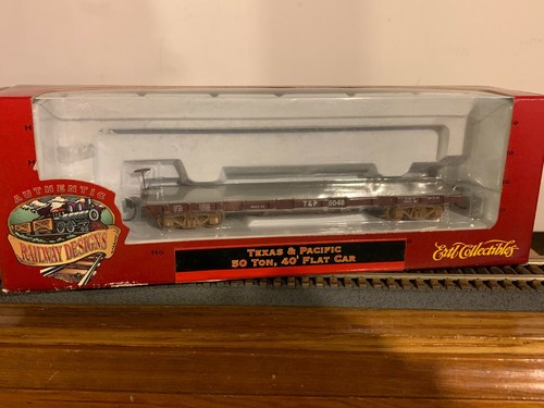 ERTL #1380 Texas & Pacific 40' 50 Ton Flat Car #5048 Built-up H.O. 1/87
