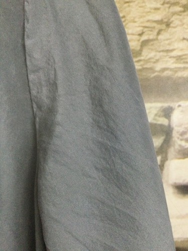 cocon.commerz PRIVATSACHEN ROHSTOFF Kleid aus WÄSCHESEIDE in grau Größe 1 - Bild 7 von 8