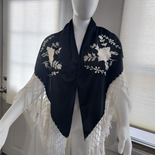 Boho Hippie Schal Halstuch schwer schwarz & weiß Blumenmuster Fransen bestickt eine Größe - Bild 21 von 23