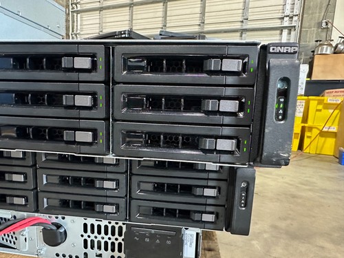 Serveur QNAP NAS TVS-EC1280U-SAS-RP 12x 6 To disque dur SEAGATE ST6000NM0034 2x ch - Photo 13/13