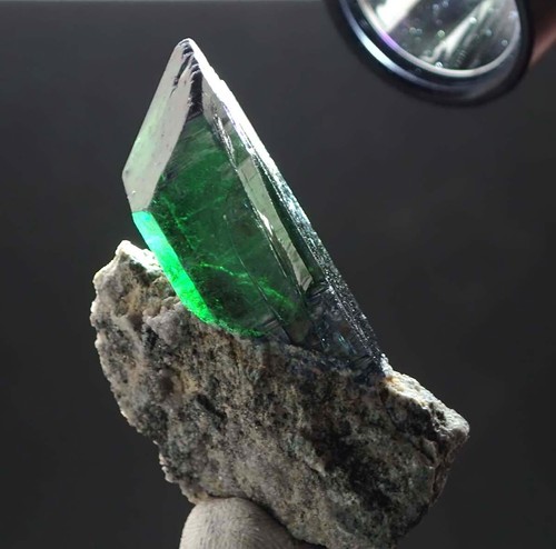 7641 Vivianit vivianite 5*2*3 cm Rosia Pioeni Rumänien 2019 MOVIE - Bild 7 von 8