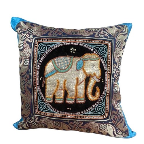Thai silk pillow and elephant embroidered. 38×39 cm. - Picture 3 of 3