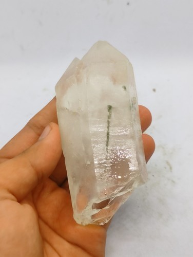 Clear Quartz Points 104mm – 302g Raw Crystal Specimen - Picture 5 of 7
