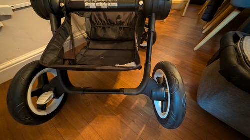 Bugaboo Buffalo RRP £1100 Grey Pushchair & Carrycot Pram Travel System - Picture 13 of 14