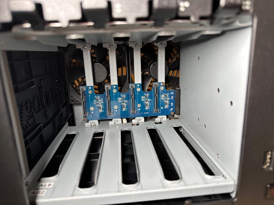 Synology DS412+ 4-Bay NAS Enclosure – PSU, Trays, (No Drives) - Image 4 of 4